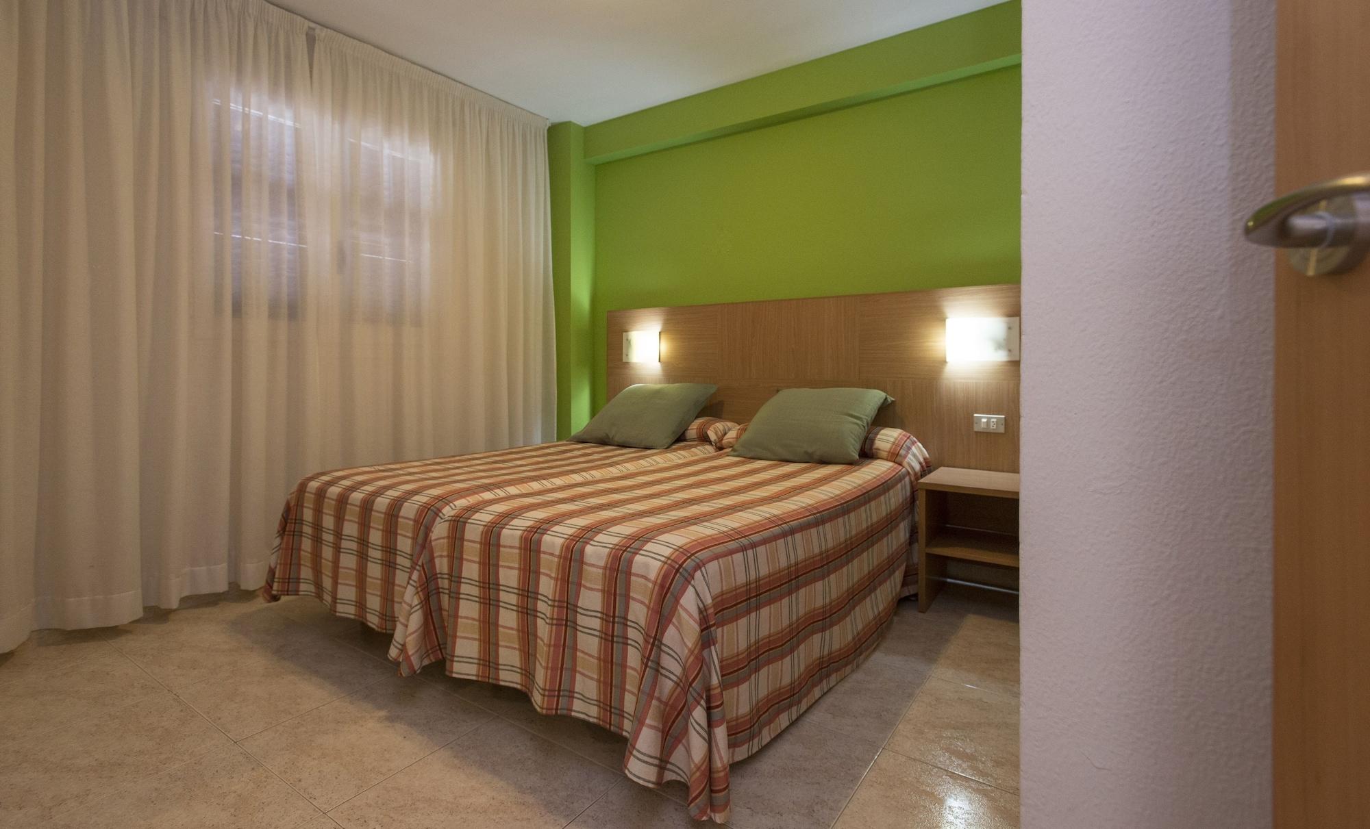 סאלו California Apartments מראה חיצוני תמונה