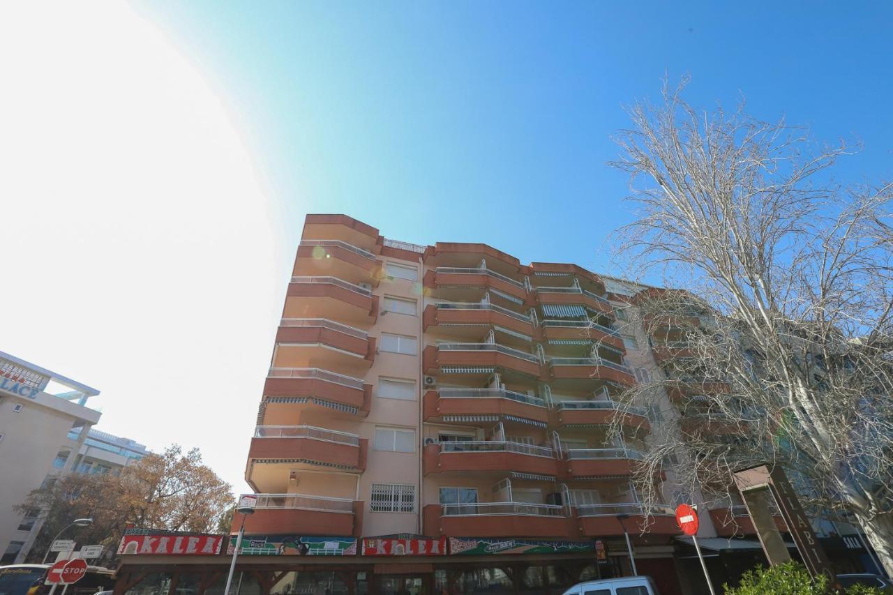 סאלו California Apartments מראה חיצוני תמונה