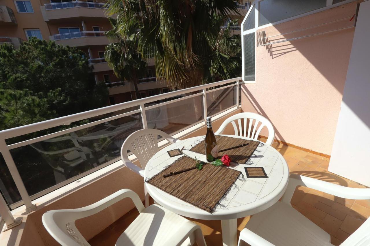 סאלו California Apartments מראה חיצוני תמונה